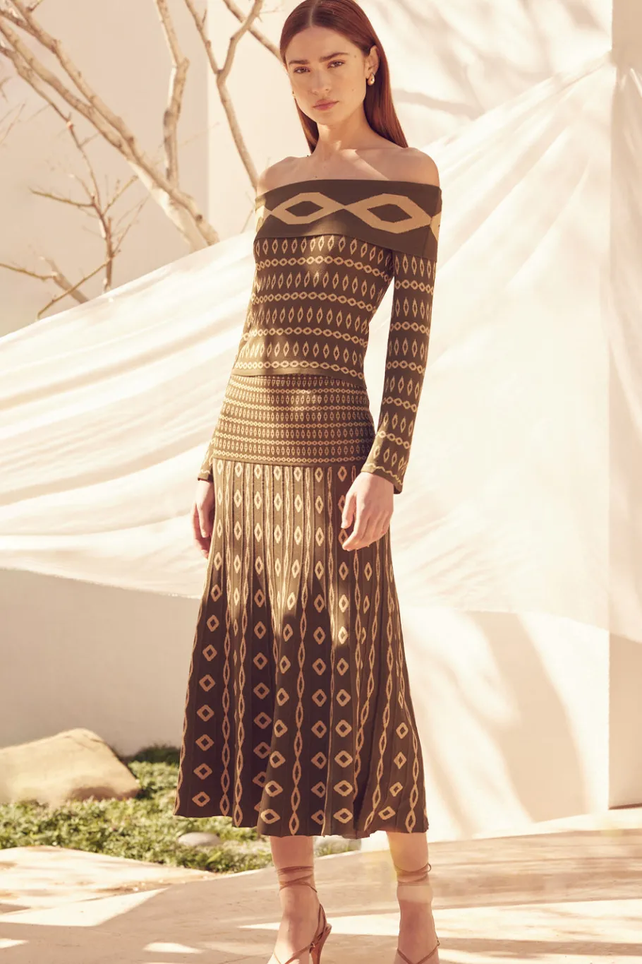 MISA Los Angeles Knits|Matching Sets>ALANI TOP Olivegeostripe