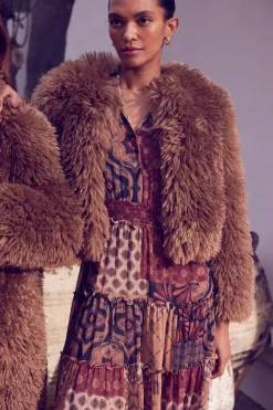 MISA Los Angeles Jackets|Tops>JORDYN FAUX FUR JACKET Lattefauxfur