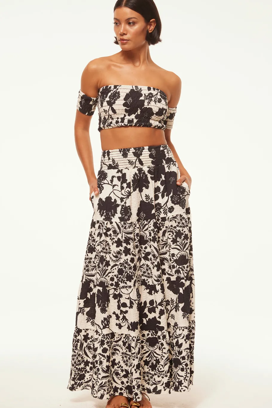 MISA Los Angeles Honeymoon|Matching Sets>YELENA SKIRT Floranegra