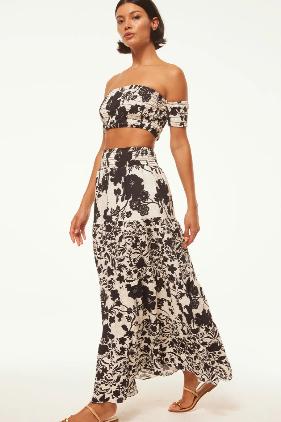 MISA Los Angeles Honeymoon|Matching Sets>YELENA SKIRT Floranegra